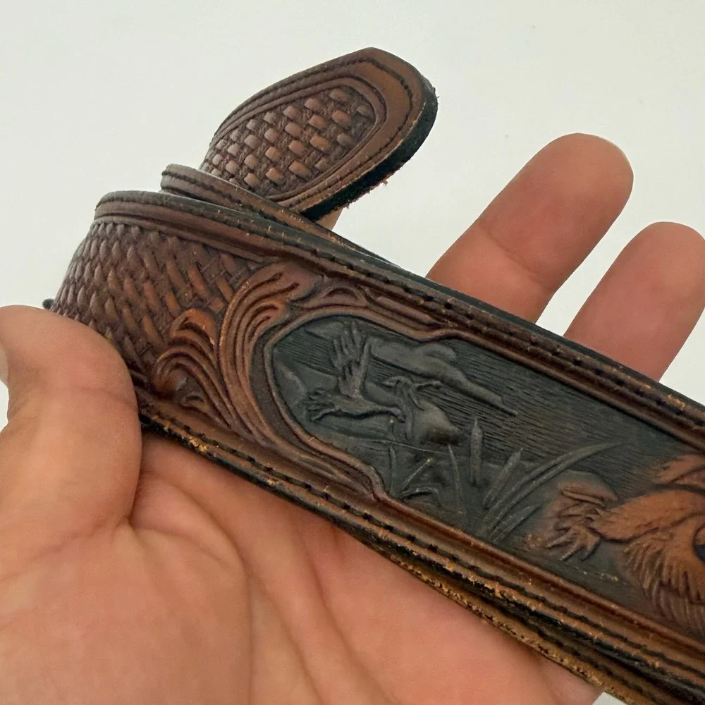 Silver Creek Mens Belt 40 Brown Leather Hand Tooled Duck Hunting Marsh Western
